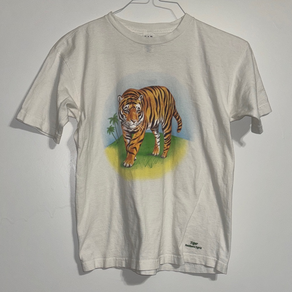 GAP Classic White Tee